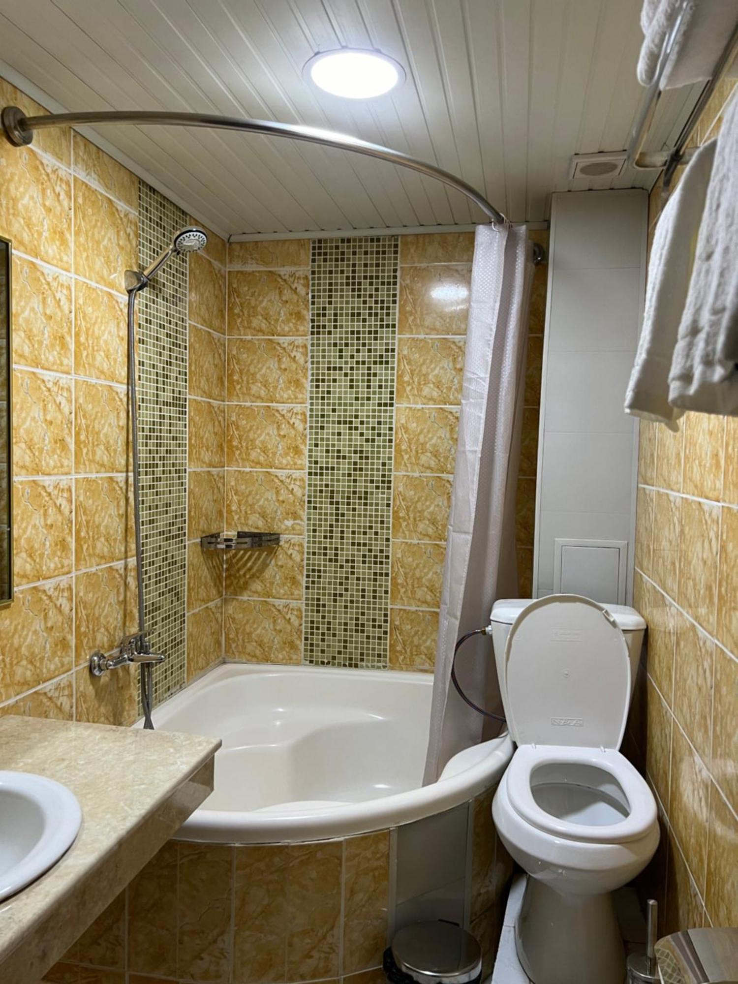 Arda Palace Hotel Tashkent Bagian luar foto