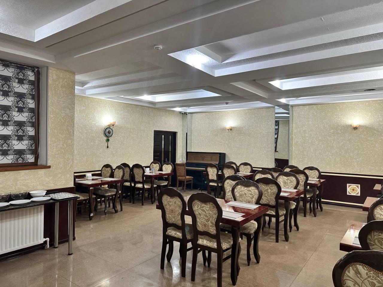 Arda Palace Hotel Tashkent Bagian luar foto